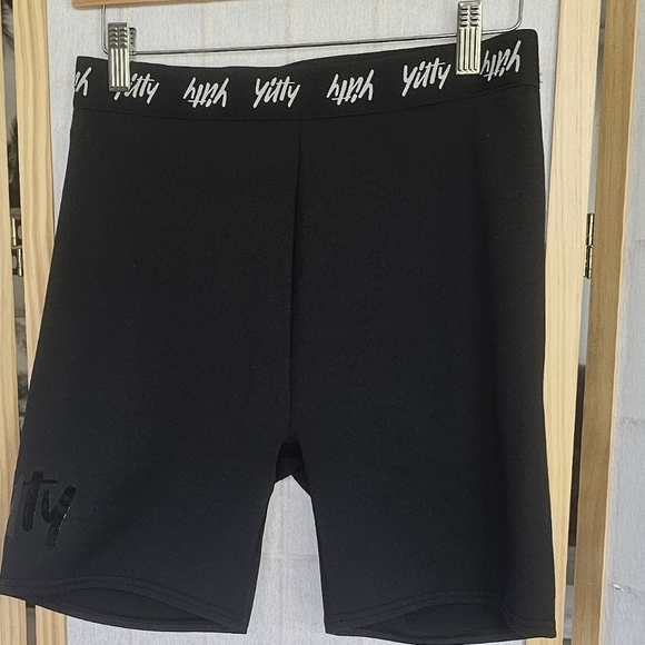 Yitty Shaping High Waist Logo Short - Picture 7 of 8